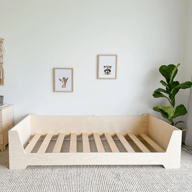 Montessori Magic of Wood Opklapbaar Bed Eenpersoons Geen Hoofdbord Geen Lade