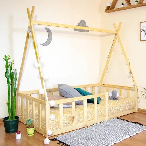 Montessori Holly Molly Wood Vloerbed met Relingen Tipi Vorm 190 x 90 cm Natuurlijk