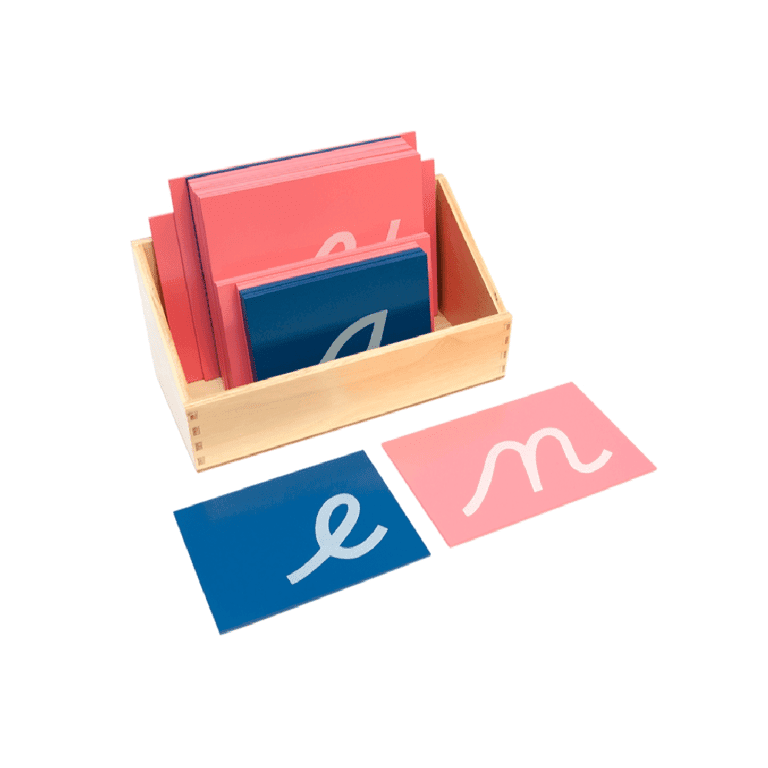 Montessori Alison's Montessori Kleine Cursieve Schuurpapieren Letters met Kistje