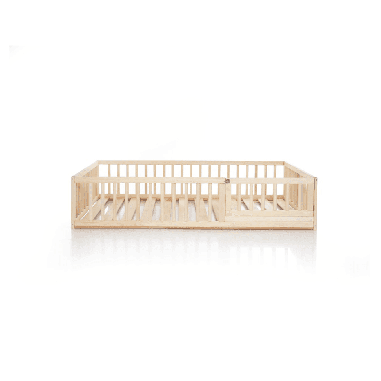 Montessori Home for Dreams Tweepersoons Vloerbed Naturel met Ronde Relingen, Deur en Lattenbodem