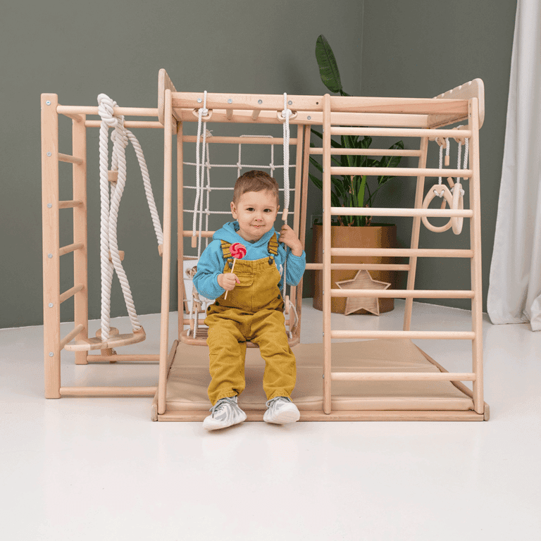 Montessori Wood and Hearts Indoor Jungle Gym met Trapeze, Ladder, Mat en 4 Touwtoegangen